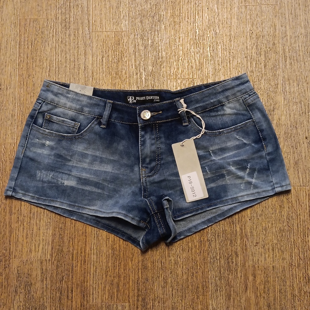PROJECT EIGHTEEN SLIGHTLY DESTROYED BLUE JEAN SHORTS